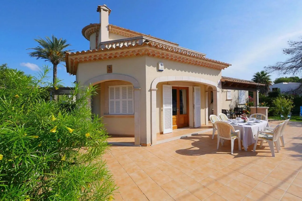 Ideal Property Mallorca - Villa Celia 阿尔库迪亚港 西班牙
