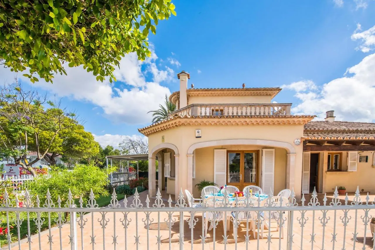 度假居 Ideal Property Mallorca - Villa Celia 阿尔库迪亚港