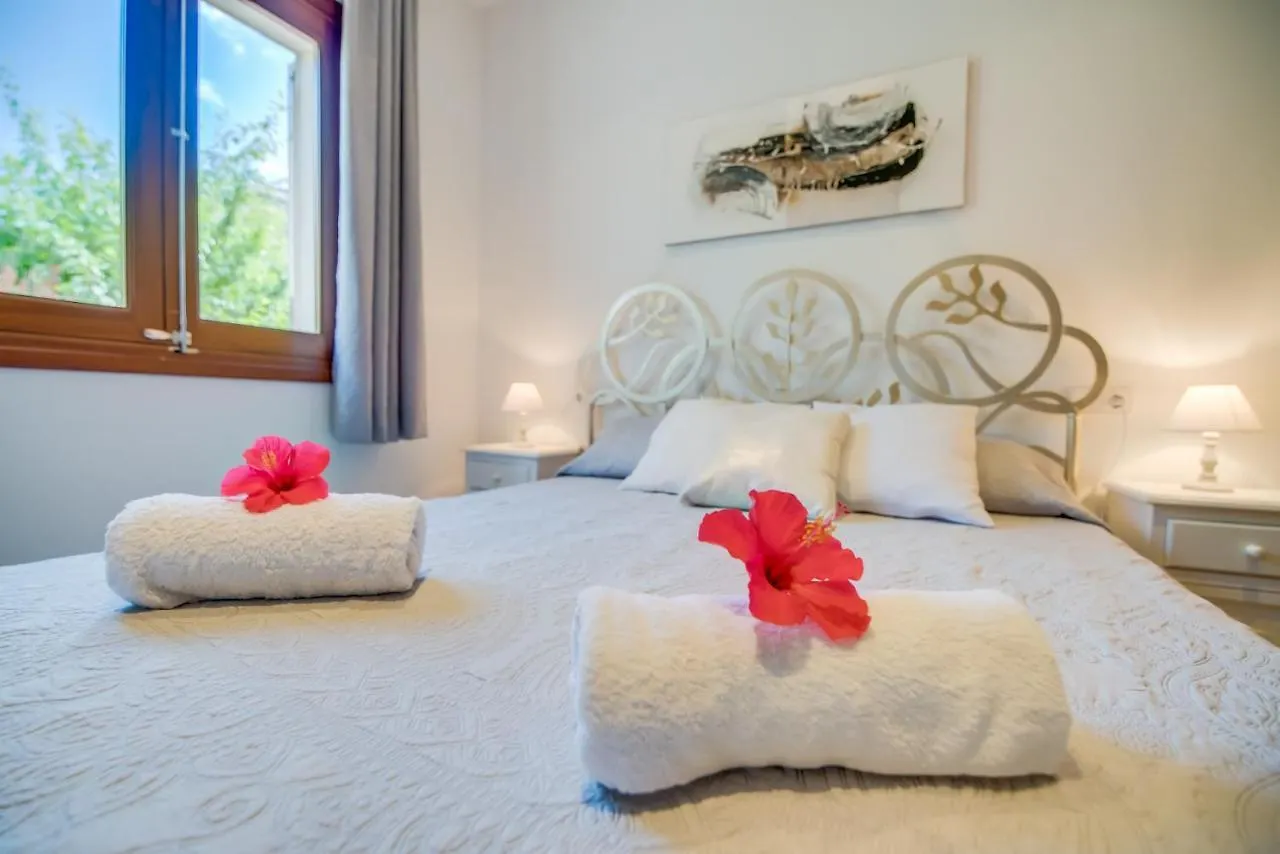 Ideal Property Mallorca - Villa Celia 阿尔库迪亚港 0*,